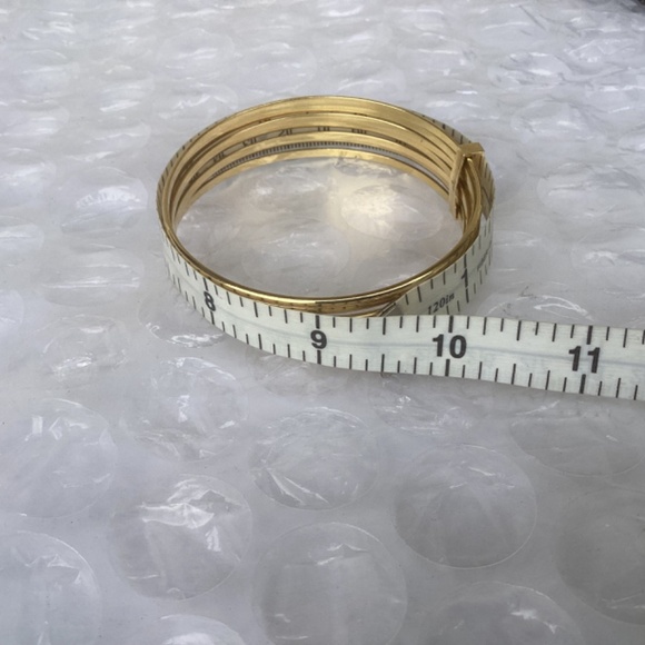 Rare Vintage Gucci Solid 18k Gold Diamond Bangles Bracelet Preowned Condition - Picture 8 of 16